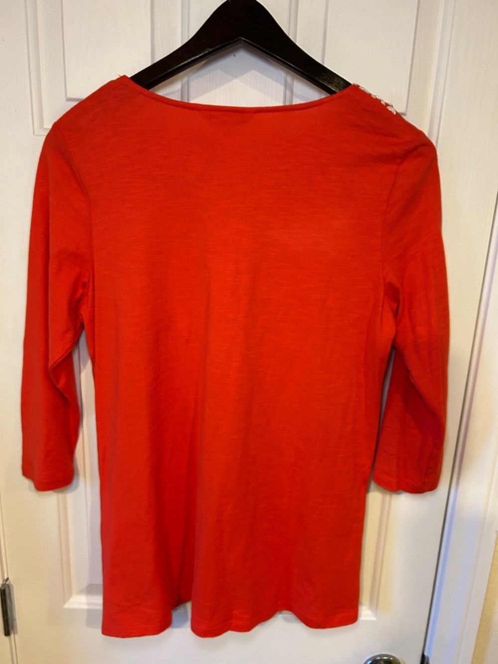 Peter Nygard Red Tunic with White Embroidery and Rhinestone V-Neck - Picture 6 of 7